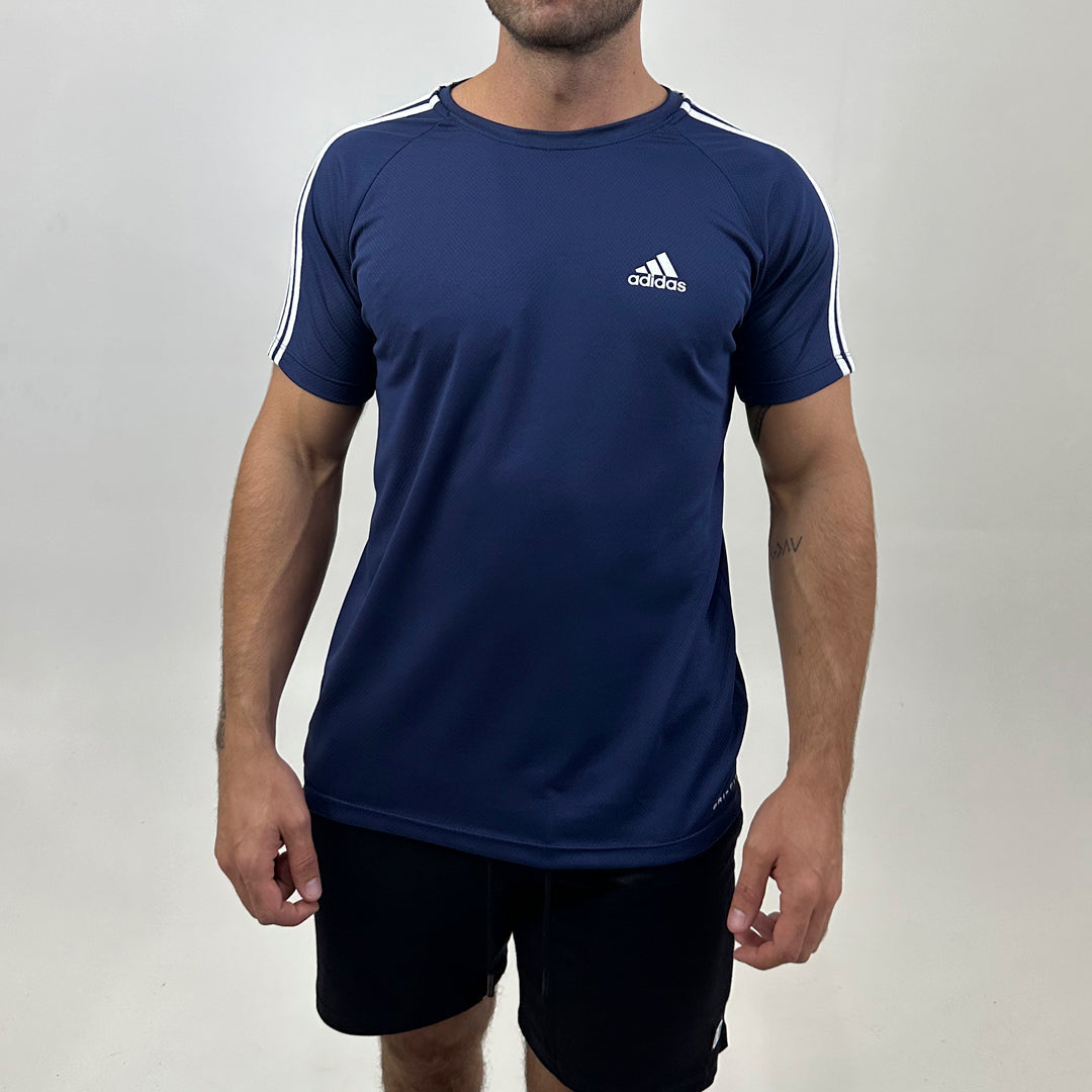 Camiseta Dry Fit III Listras Ombro–Elegante