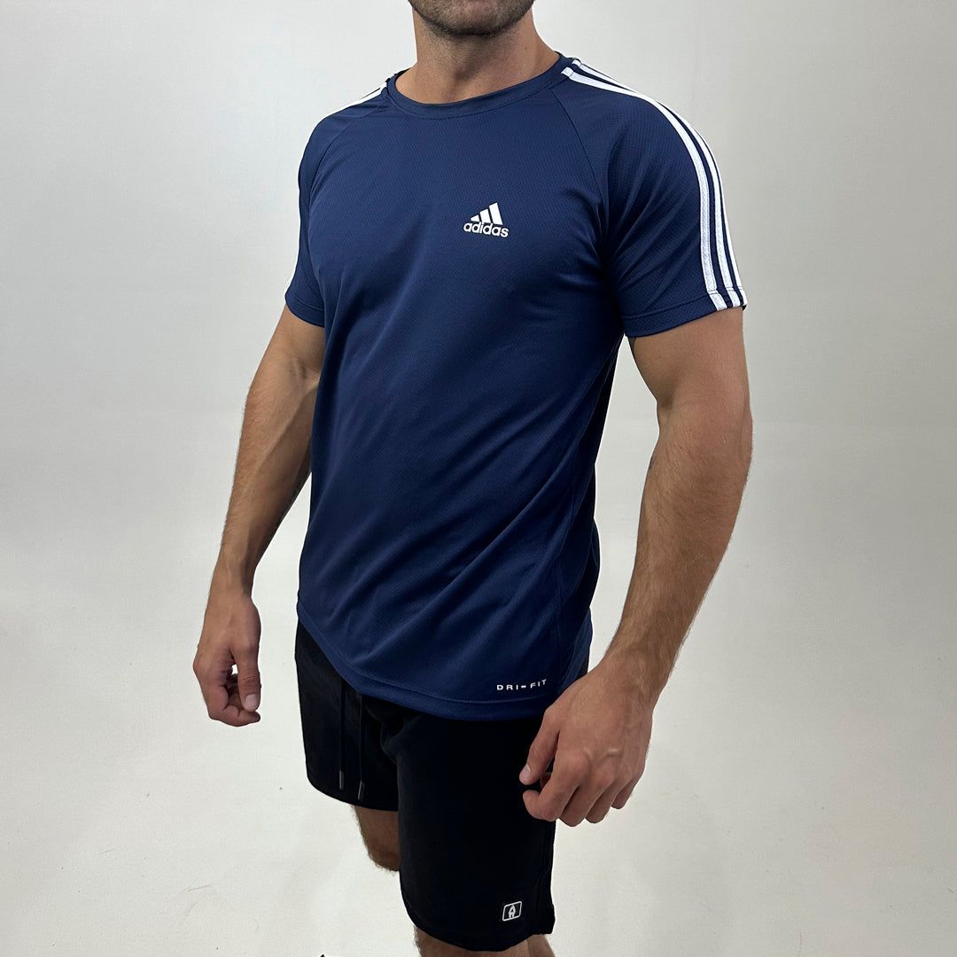 Camiseta Dry Fit III Listras Ombro–Elegante